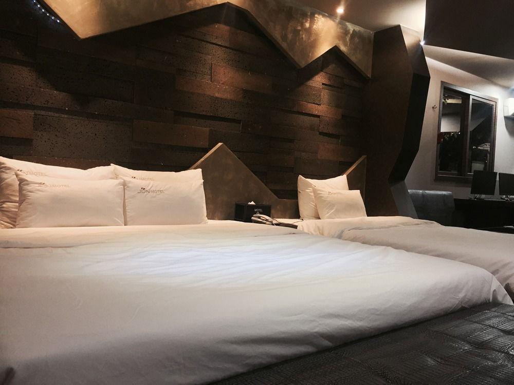 Hotel June Haeundae Busan Exterior photo