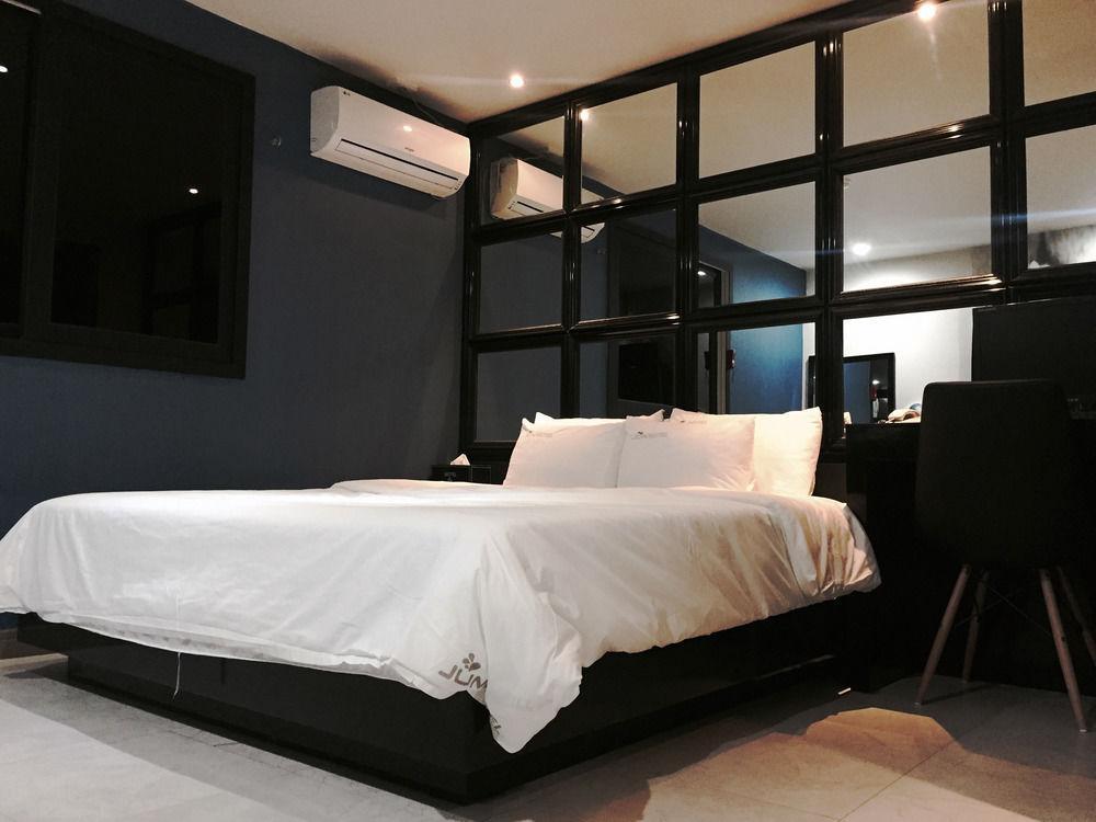 Hotel June Haeundae Busan Exterior photo